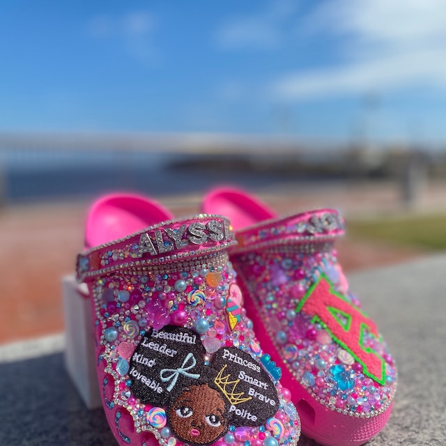 Natural Little Girl embroidered afro Patch iron sew on